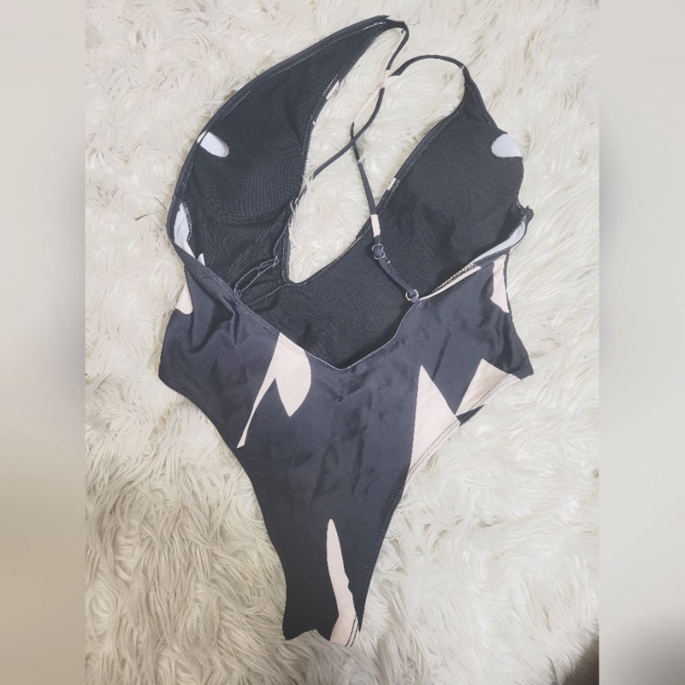 Marysol.Boutique Bathingsuit Black Marble Sleeveless Thong Women's - Picture 4 of 4